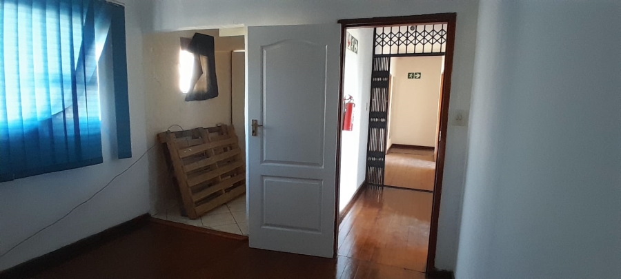 To Let Commercial Property for Rent in Dalindyebo Eastern Cape